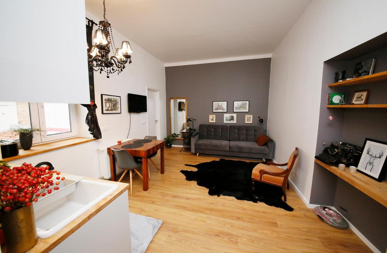 Mini Flat Apartman 佩奇 外观 照片